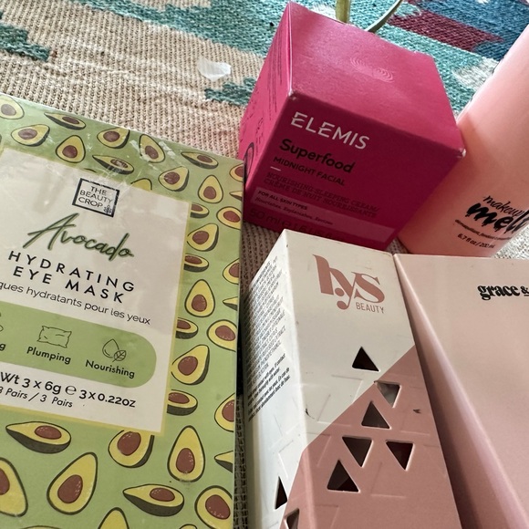 Five Piece Lot of NWT of High End Skin Care. - Picture 1 of 4